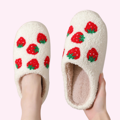 Cute & Fluffy Slippers With Strawberry Pattern